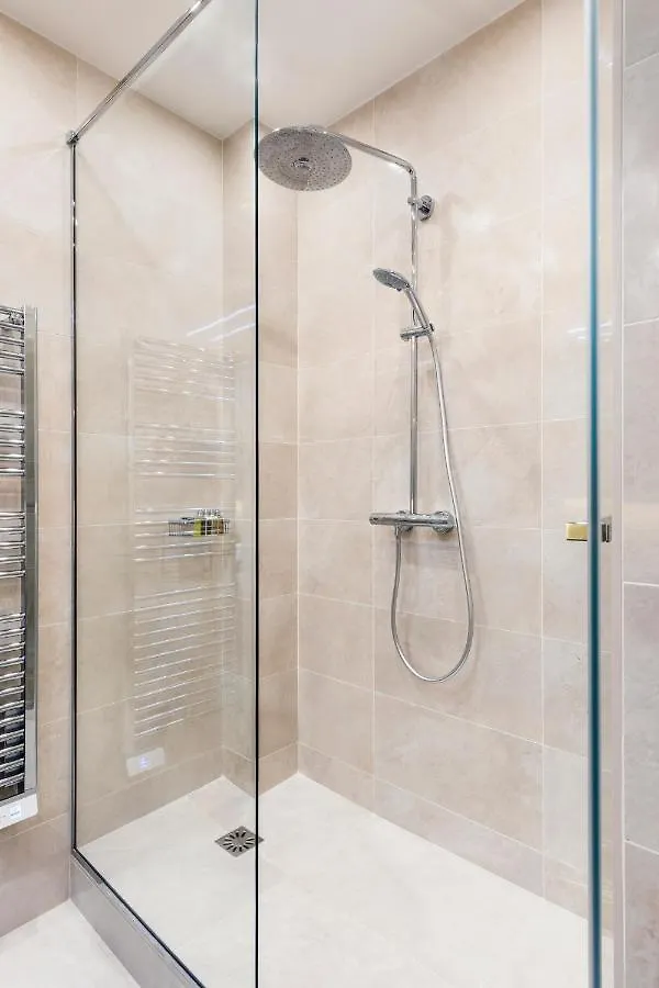 Luxury Apartment Paris Louvre II