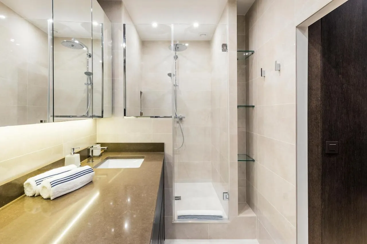 Luxury Apartment Paris Louvre II
